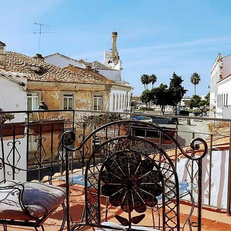 Вилла Happy Terrace Downtown Tiny House 100% Portuguese Фару Экстерьер фото