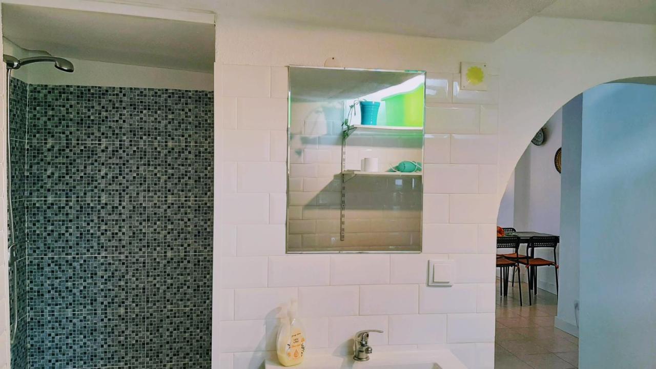 Вилла Happy Terrace Downtown Tiny House 100% Portuguese Фару Экстерьер фото